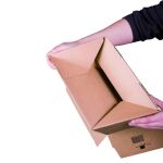 Fix-Aufrichtekarton mit Haftklebung und Aufreißfaden A5+